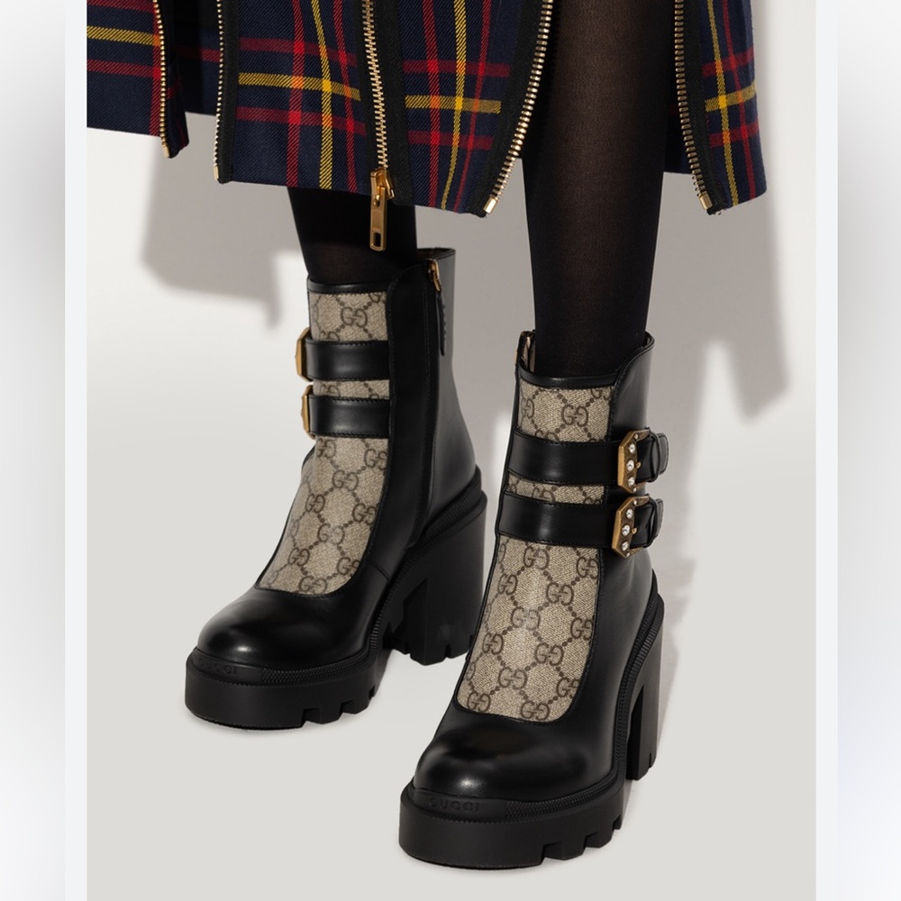 Gucci GG Logo Leather Boots